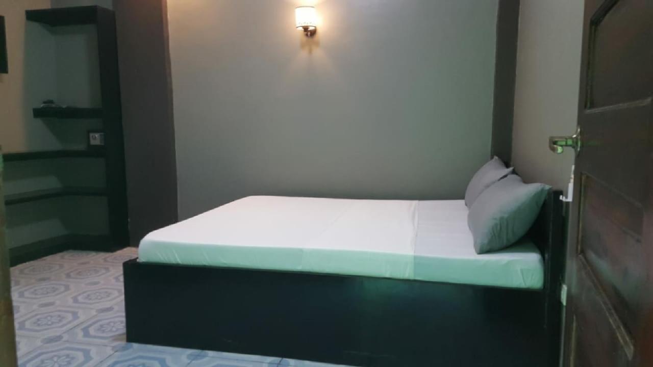 Panci'S Guesthouse プエルト・ガレラ エクステリア 写真