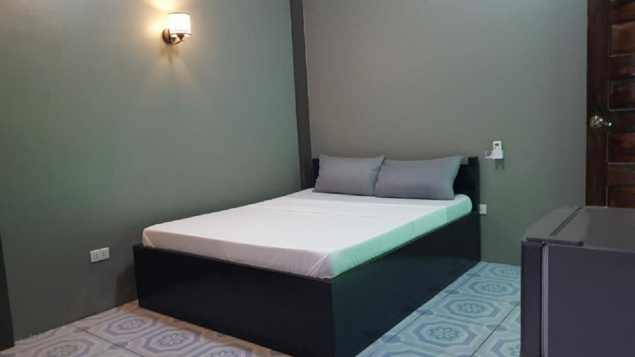 Panci'S Guesthouse プエルト・ガレラ エクステリア 写真
